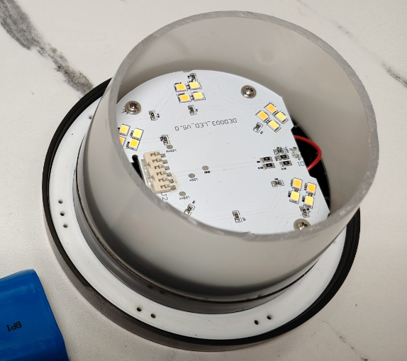 无线充电灯怎么充电 无线充电灯怎么充电