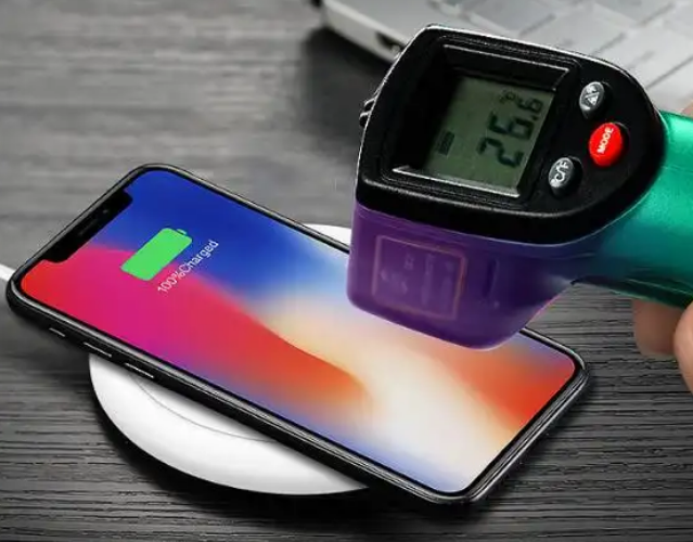 苹果原装无线充电器发热怎么回事