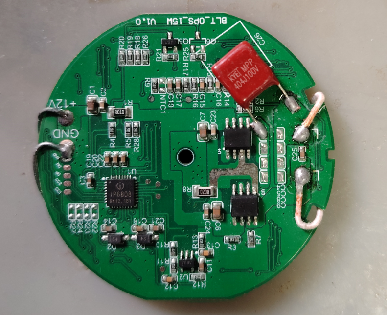 无线充电器发烫正常吗 无线充电器发烫正常吗